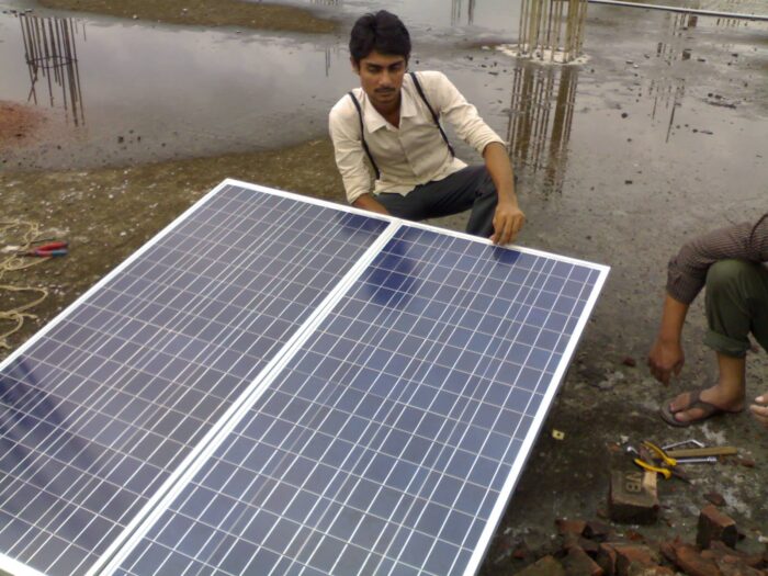 400 watt Solar System Installation2